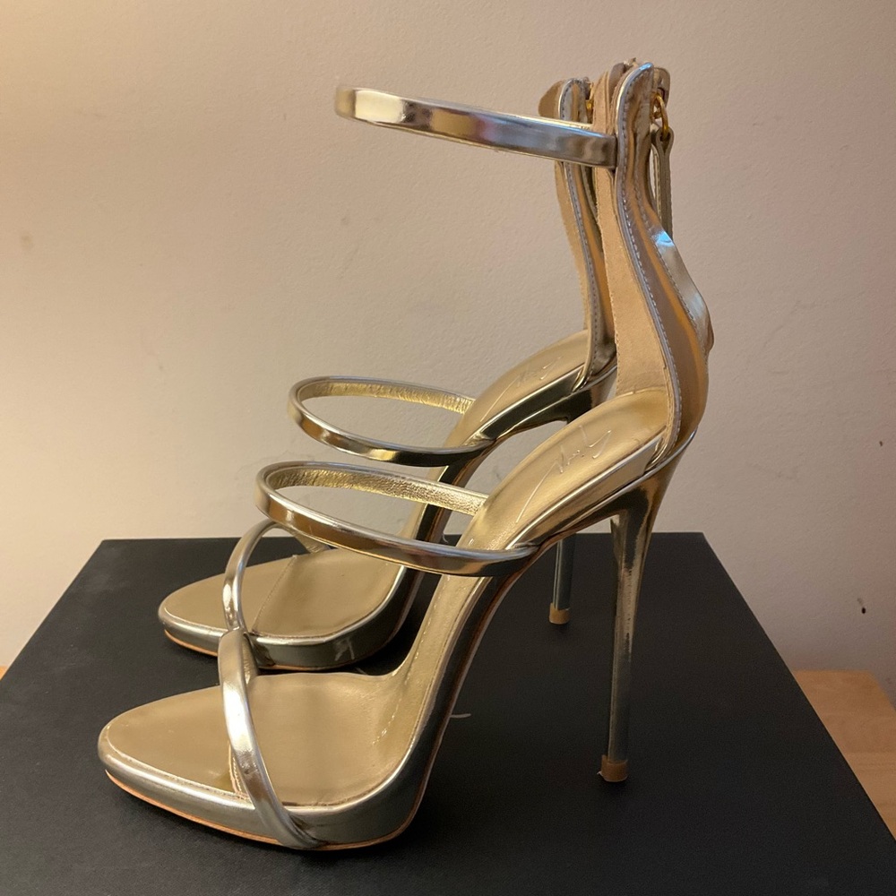 Giuseppe Zanotti Light Gold Harmony Sandal